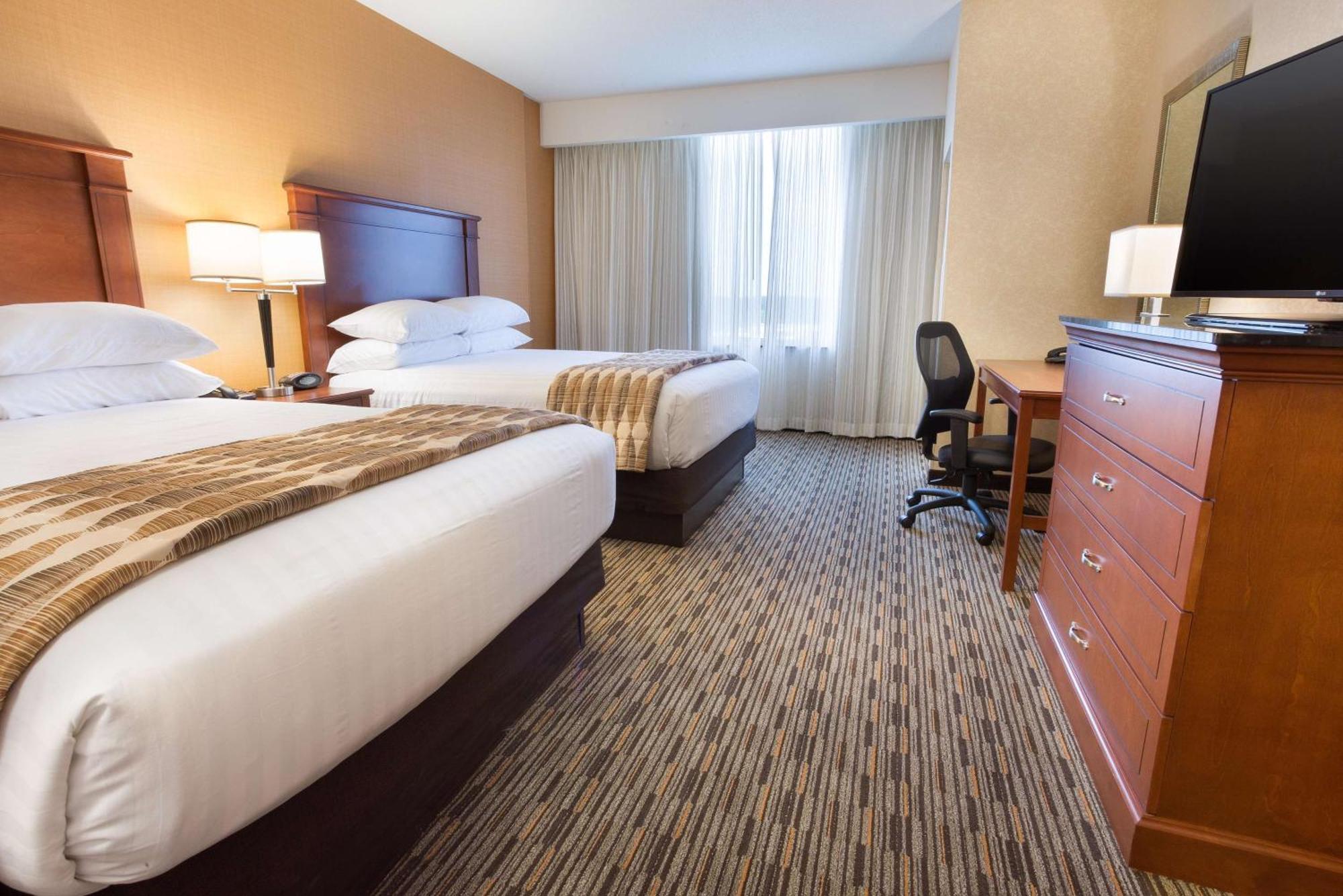 Drury Plaza Hotel Indianapolis Carmel Εξωτερικό φωτογραφία
